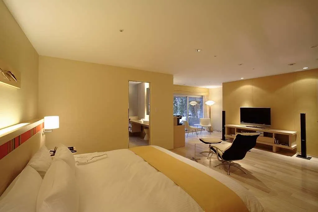 Sapporo Grand 호텔 4*,